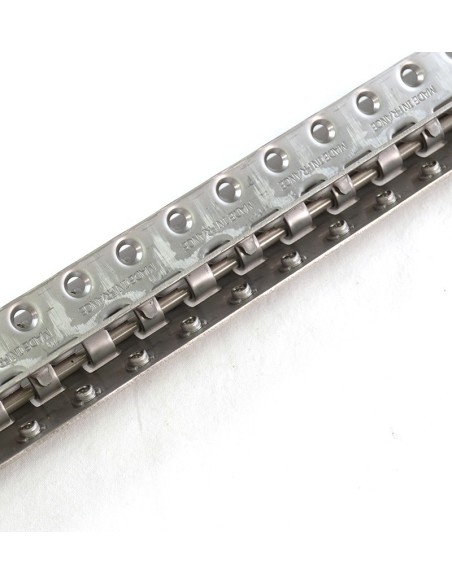 GRAPA BISAGRA MLT 320 AUTOMONTABLE CON TORNILLOS