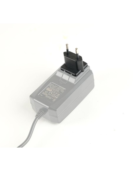 ENCHUFE CONECTOR PARA CARGADORES VARIOS ENCHUFE CONECTOR PARA CARGADORES VARIOS